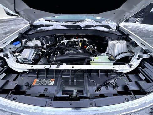 New 2026 Ford Explorer Active w/ Active Comfort Package image 12
