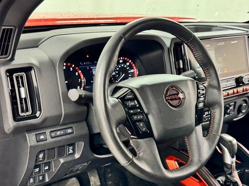 Certified 2025 Nissan Frontier PRO-4X w/ Pro Convenience Package AWD/4WD image 35