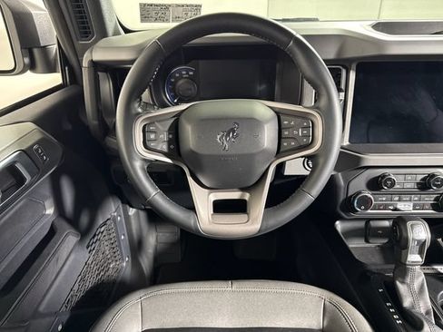 Used 2024 Ford Bronco Big Bend AWD/4WD image 28
