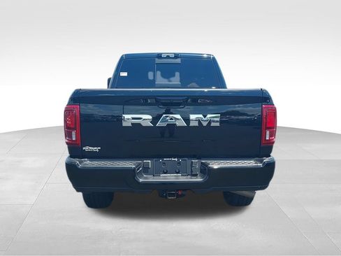 Used 2025 RAM 2500 Limited AWD/4WD image 7