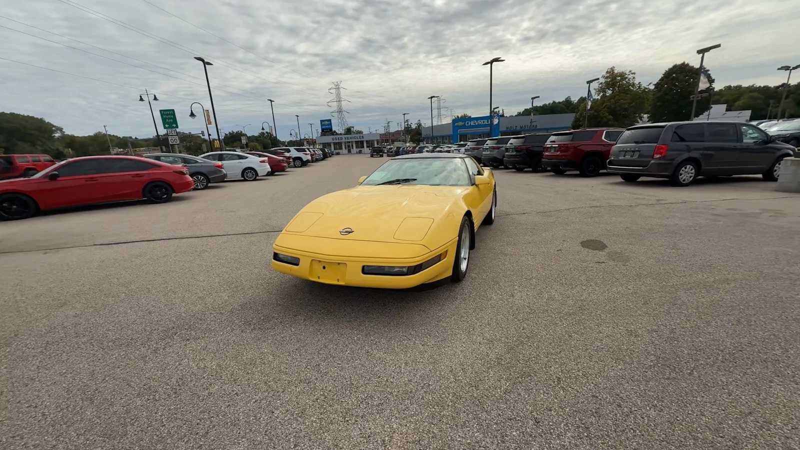 Used 1991 Chevrolet Corvette Coupe RWD image 3