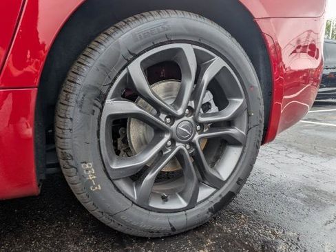 New 2026 Chrysler Pacifica Select image 12