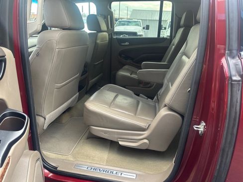 Used 2017 Chevrolet Suburban Premier image 14