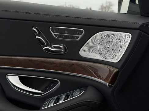 Used 2016 Mercedes-Benz S 550 S 550 image 43