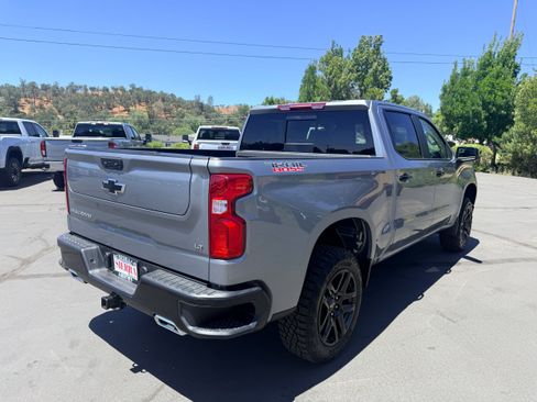 New 2026 Chevrolet Silverado 1500 LT Trail Boss w/ Convenience Package II AWD/4WD image 4