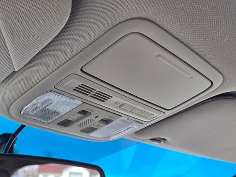 Used 2012 Honda Odyssey EX-L image 32