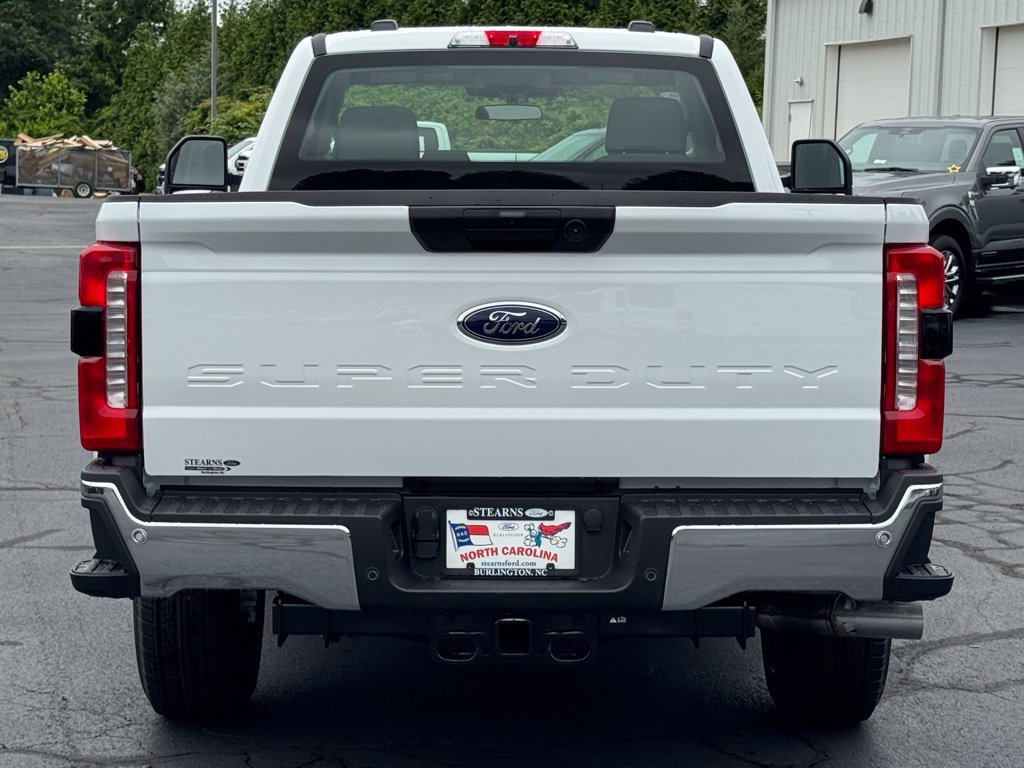 Used 2025 Ford F350 XL w/ 360-Degree Camera Package RWD image 16