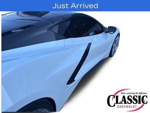 Used 2020 Chevrolet Corvette Stingray Coupe w/ Chrome Exterior Badge Package image 18