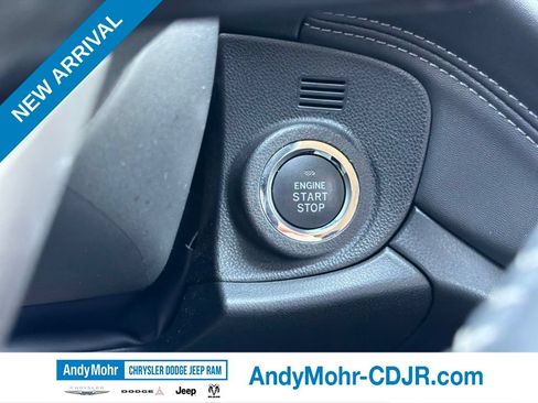Used 2023 Subaru Outback Premium AWD/4WD image 29