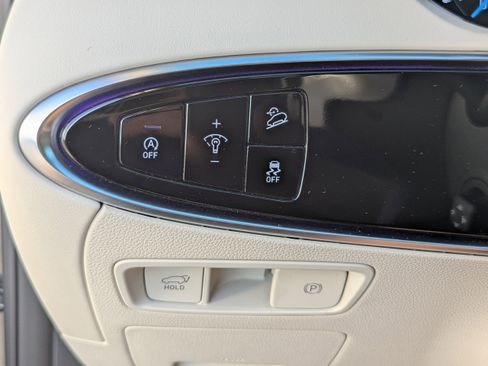 Used 2025 Genesis GV70 3.5T Sport w/ Sport Prestige Package image 27