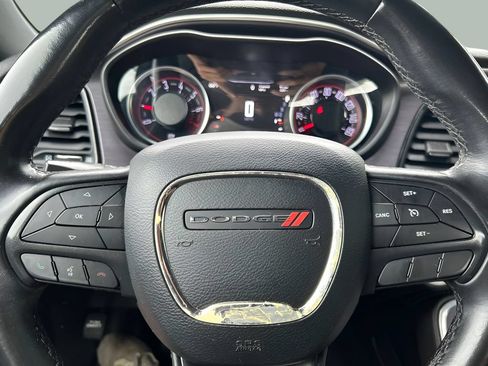 Used 2018 Dodge Challenger SXT RWD image 16