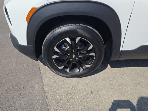 Used 2021 Chevrolet TrailBlazer LT AWD/4WD image 10