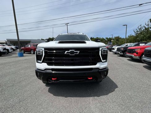 New 2026 Chevrolet Silverado 2500 LTZ w/ Trail Boss Package AWD/4WD image 8