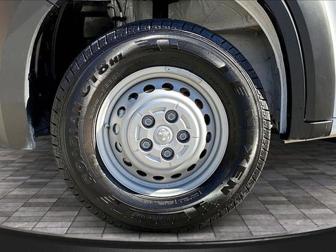 Used 2025 RAM ProMaster 1500 w/ Convenience Group image 9