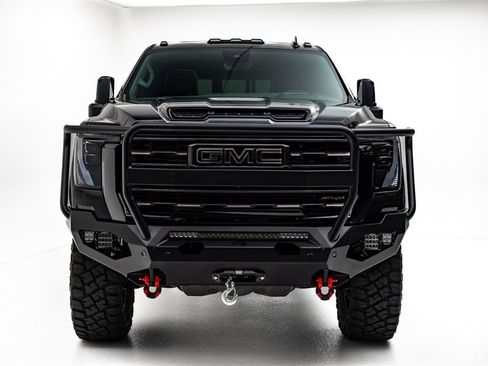 Used 2026 GMC Sierra 2500 AT4X image 4