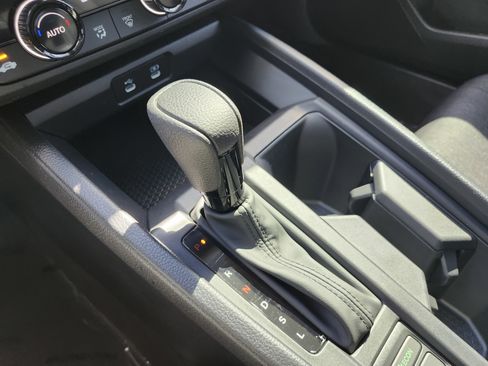 Used 2025 Honda Accord SE image 34