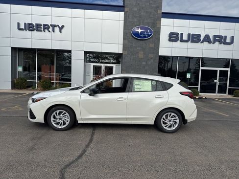 New 2025 Subaru Impreza 2.0i image 1