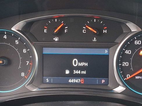 Used 2023 Chevrolet Traverse LT w/ Midnight/Sport Edition image 20