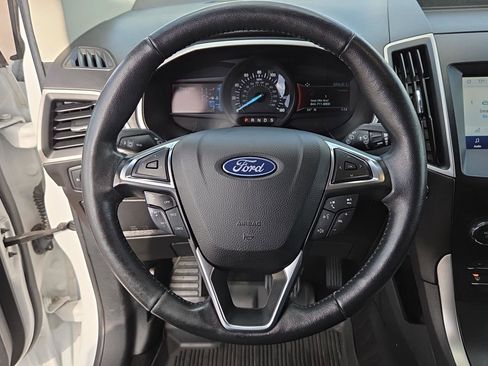 Used 2020 Ford Edge SEL w/ Cold Weather Package image 23