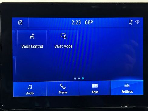 Used 2021 Ford Explorer XLT w/ Equipment Group 202A AWD/4WD image 92
