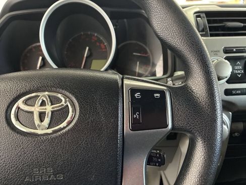 Used 2012 Toyota 4Runner SR5 w/ Convenience Pkg AWD/4WD image 13