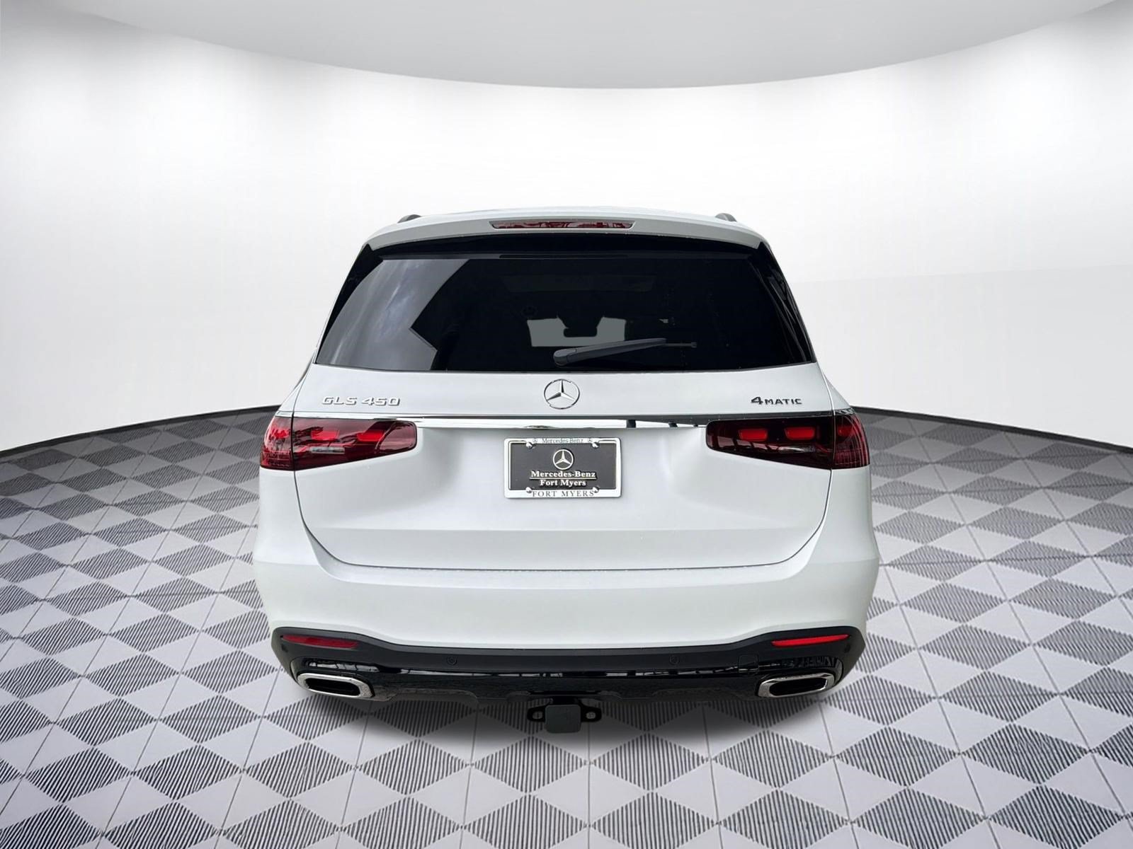 New 2026 Mercedes-Benz GLS 450 4MATIC image 10