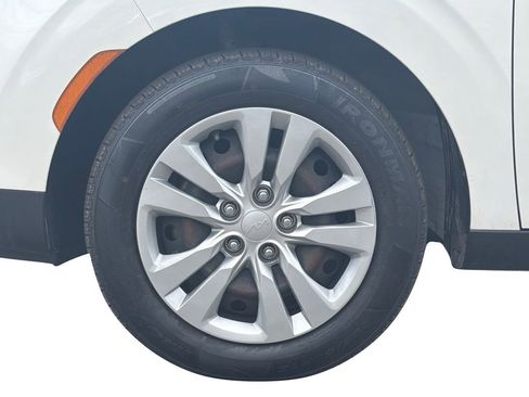 Used 2021 Kia Soul LX FWD image 24