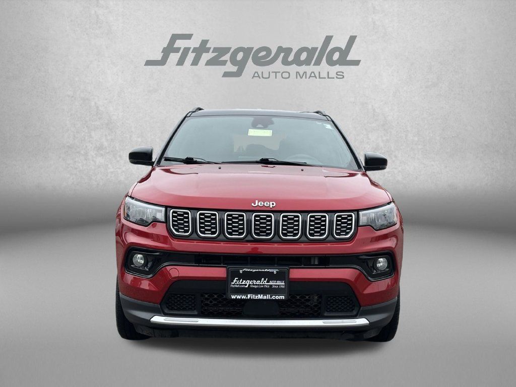 Used 2024 Jeep Compass Limited AWD/4WD image 3