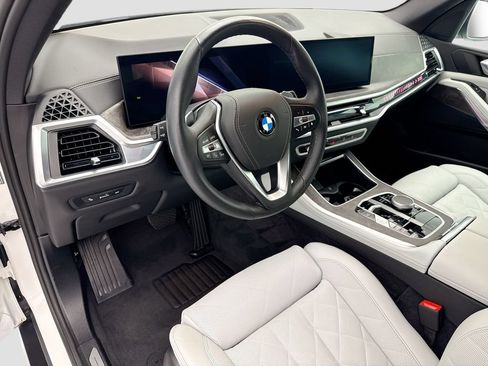 Used 2026 BMW X5 sDrive40i w/ Climate Comfort Package RWD image 9