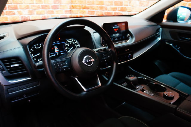 Certified 2023 Nissan Rogue S AWD/4WD image 12