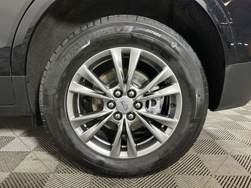 Used 2023 Cadillac XT5 Premium Luxury image 35