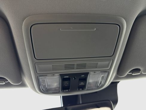 Used 2020 Honda Pilot EX-L image 32