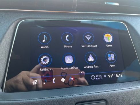 Used 2023 Cadillac XT4 Sport w/ Cold Weather Package FWD image 15