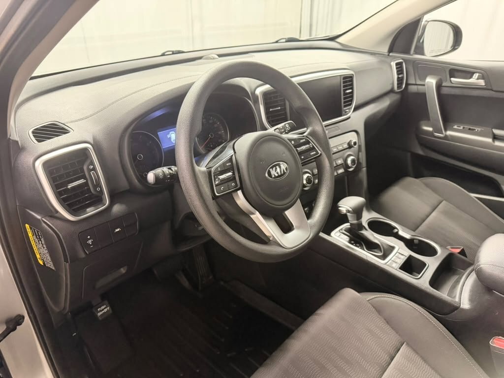 Used 2021 Kia Sportage LX AWD/4WD image 21