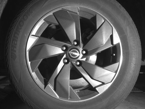 Used 2025 Nissan Rogue SV AWD/4WD image 14