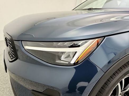 New 2026 Volvo XC40 B5 Core w/ Climate Package image 26