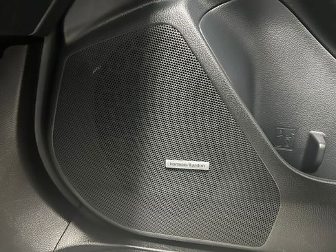 Used 2018 Subaru Forester 2.0XT Touring w/ Popular Package #3B image 16