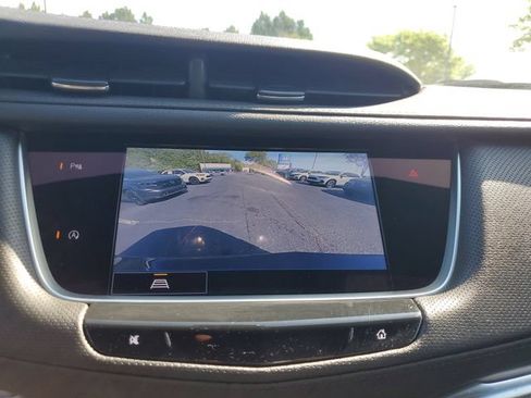 Used 2023 Cadillac XT5 Luxury FWD image 22