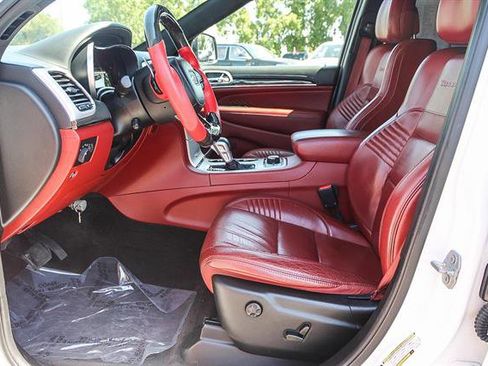 Used 2018 Jeep Grand Cherokee Trackhawk image 18