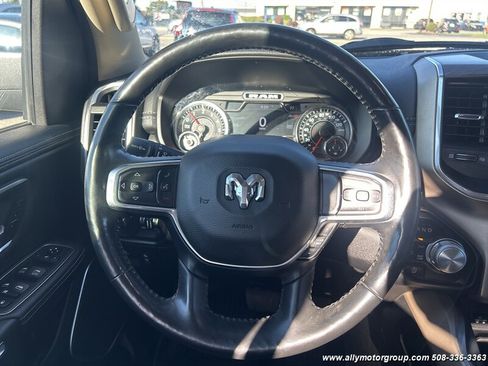 Used 2019 RAM 1500 Laramie image 15