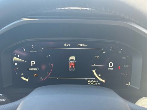 New 2025 Mitsubishi Outlander SE image 29