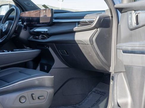 Used 2025 Buick Enclave Preferred image 20