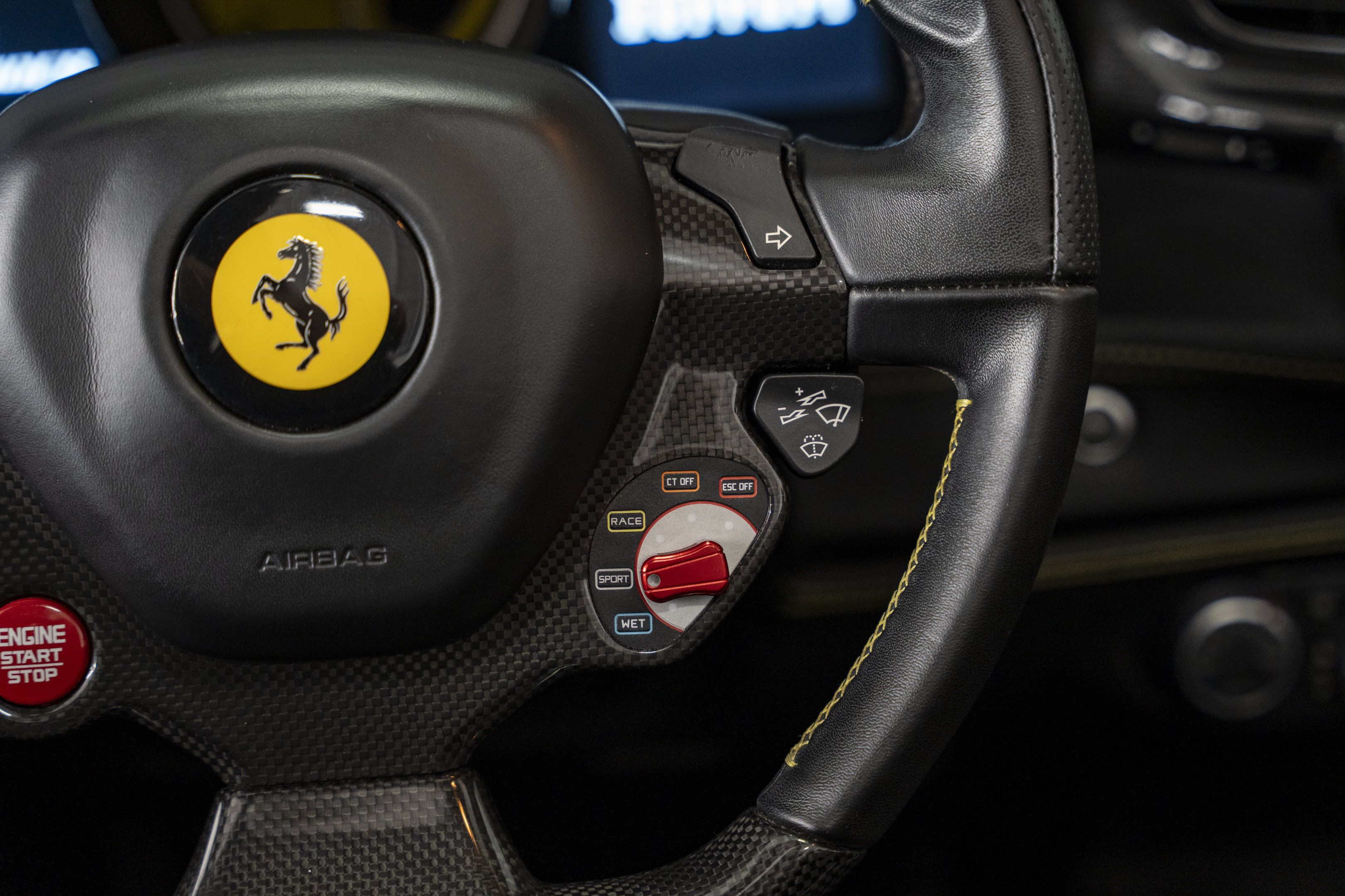 Used 2018 Ferrari 488 Spider RWD image 35