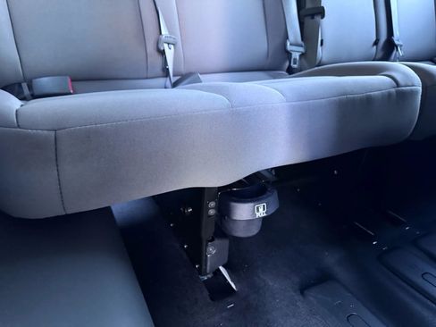 Used 2018 Nissan NV 3500 S image 16