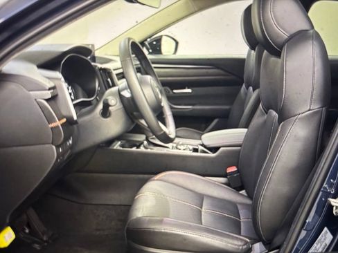 Used 2025 MAZDA CX-50 2.5 Hybrid w/ Premium Plus Pkg AWD/4WD image 3