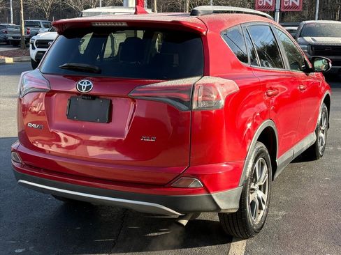 Used 2017 Toyota RAV4 XLE image 6