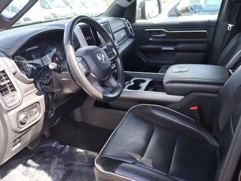 Used 2024 RAM 1500 Laramie AWD/4WD image 6