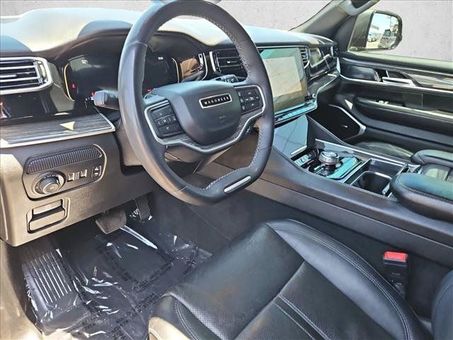 Used 2022 Jeep Wagoneer Series II w/ Premium Group I AWD/4WD image 12