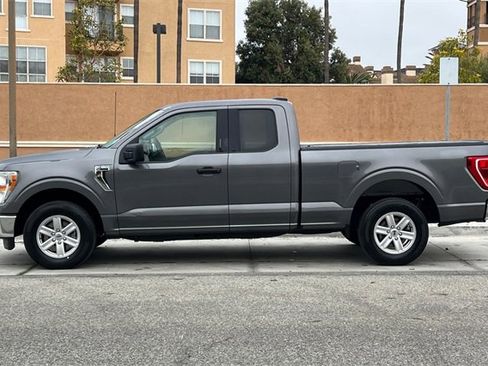 Used 2022 Ford F150 XLT w/ Equipment Group 301A Mid image 7