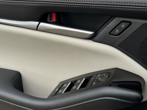 New 2026 MAZDA MAZDA3 2.5 S Sedan w/ Preferred Pkg image 21